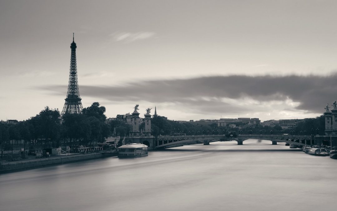 Ein Essay über Präsenz, Wahrnehmung und das unsichtbare Wirken.